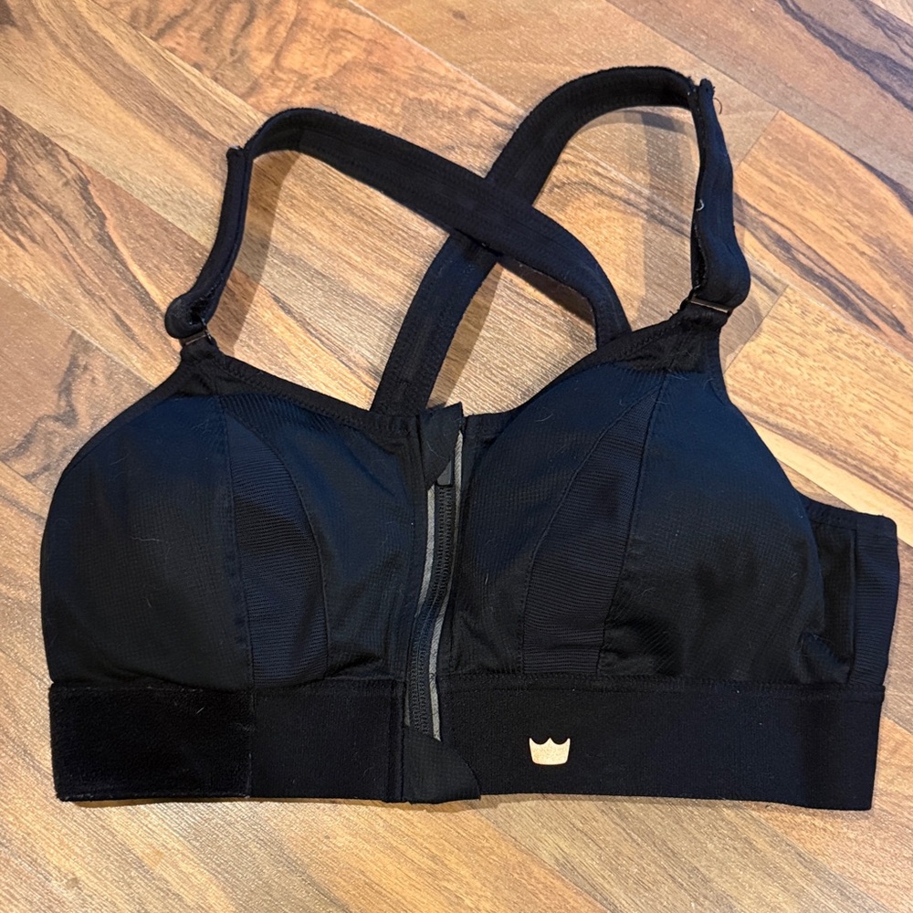 SHEFIT sports bra
